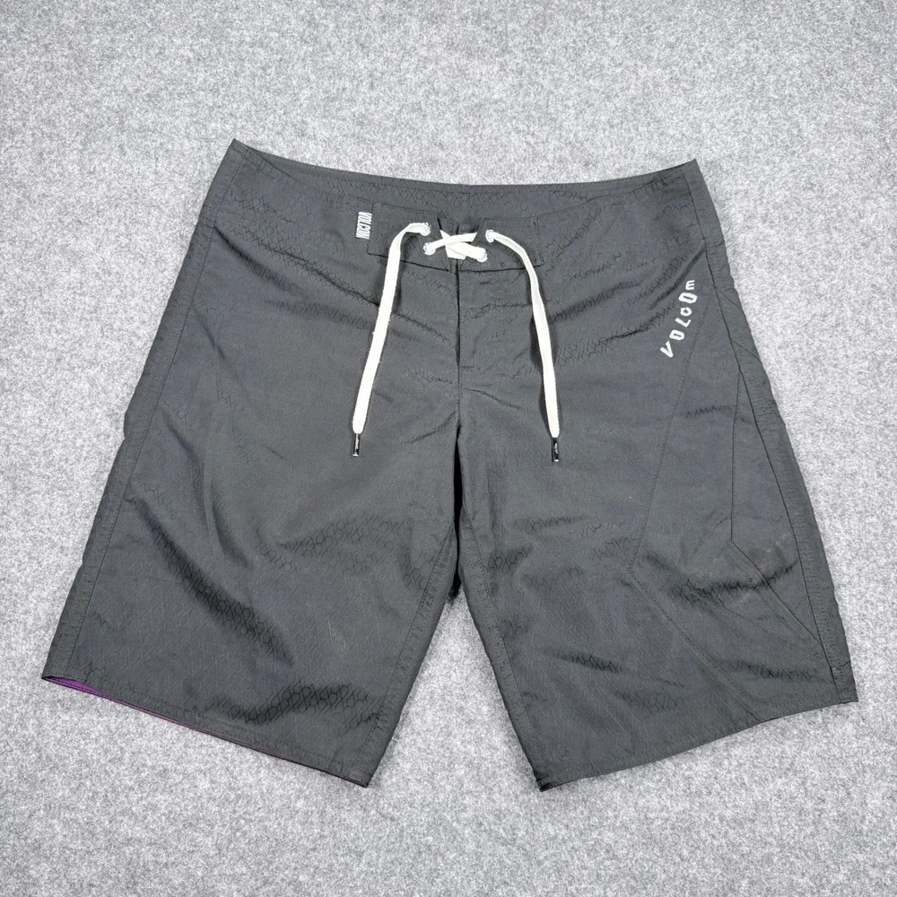 Volcom Miss Mod Black Geometric Honeycomb Board Shorts Foster Gals Solids 11in